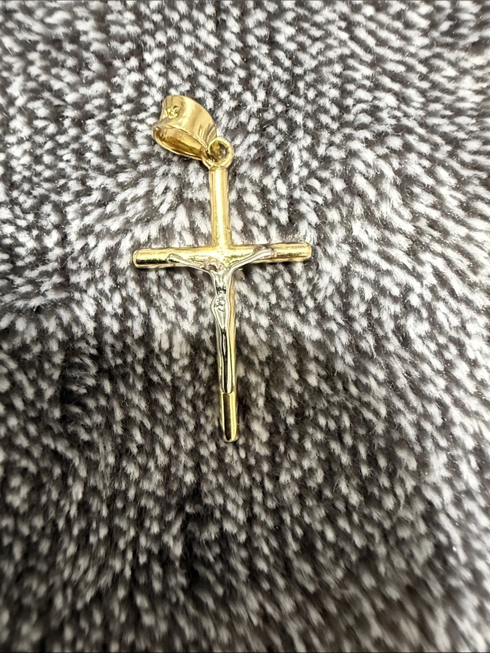 Gold Cross Pendant Necklace